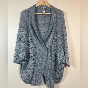 Lululemon Breeze Easy Wrap size XS/S